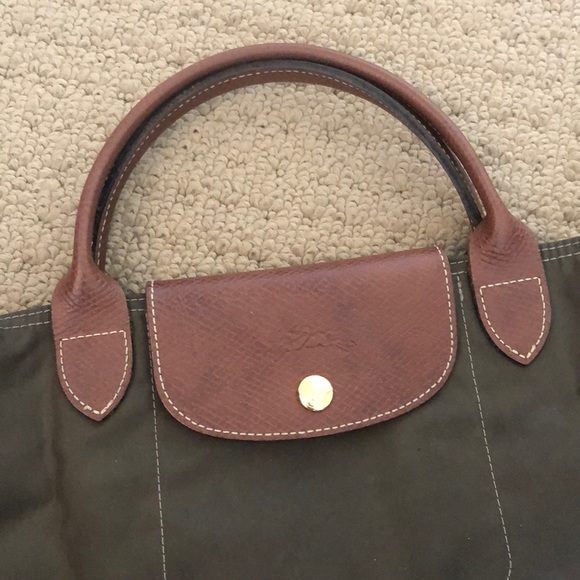 Longchamp Bag w/ Short handles - Picture 5 of 11